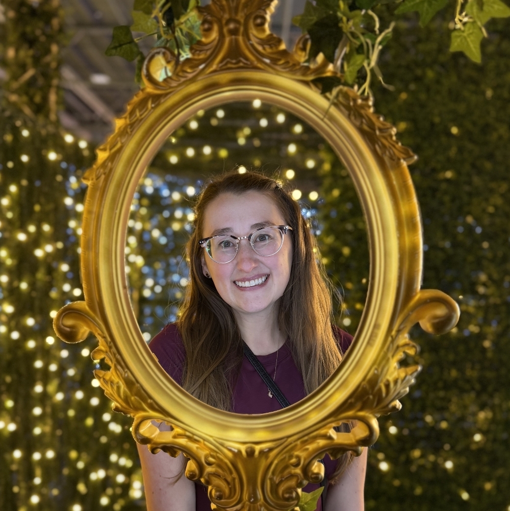 Meet your Posher, Blaire